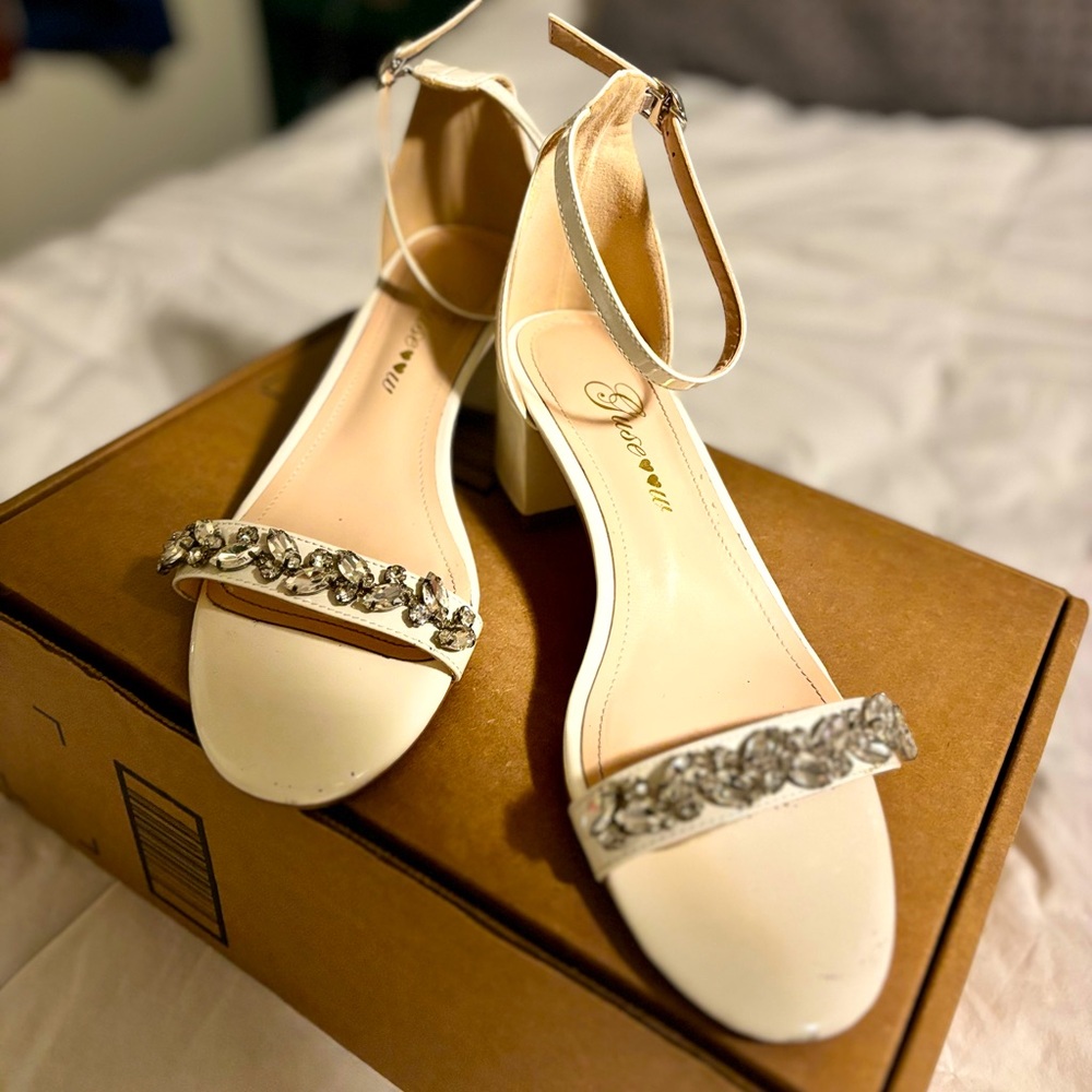 Women's Bridal Wedding Shoes for Bride Low Block Chunky Heel Sandals (Ivory, 8)